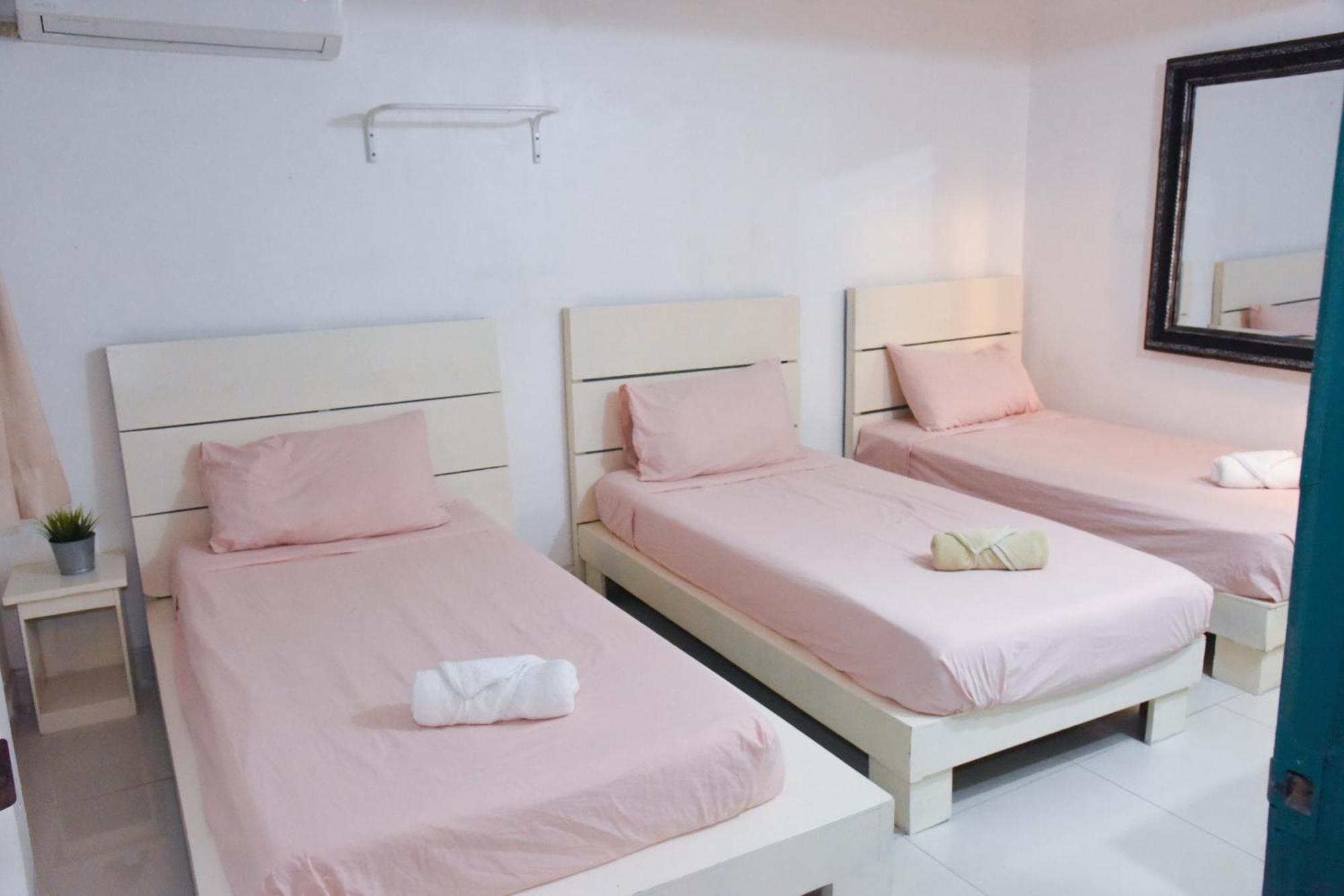 Hostel Gato Colonial Saint-Domingue Extérieur photo